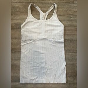 Lululemon ebb to street tank